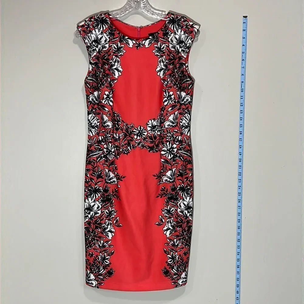 Super Cute Sleeveless Pink Floral Dress By R&K. Size 6.